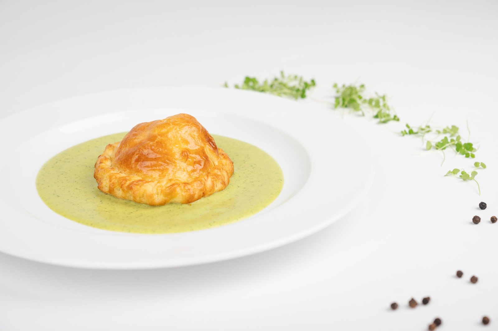 Feuilleté de Bethmale, crème de courgette